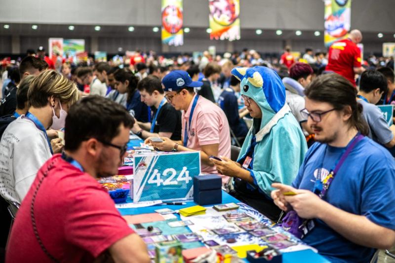 Pokémon atrapa a todos: niños, padres e inversores