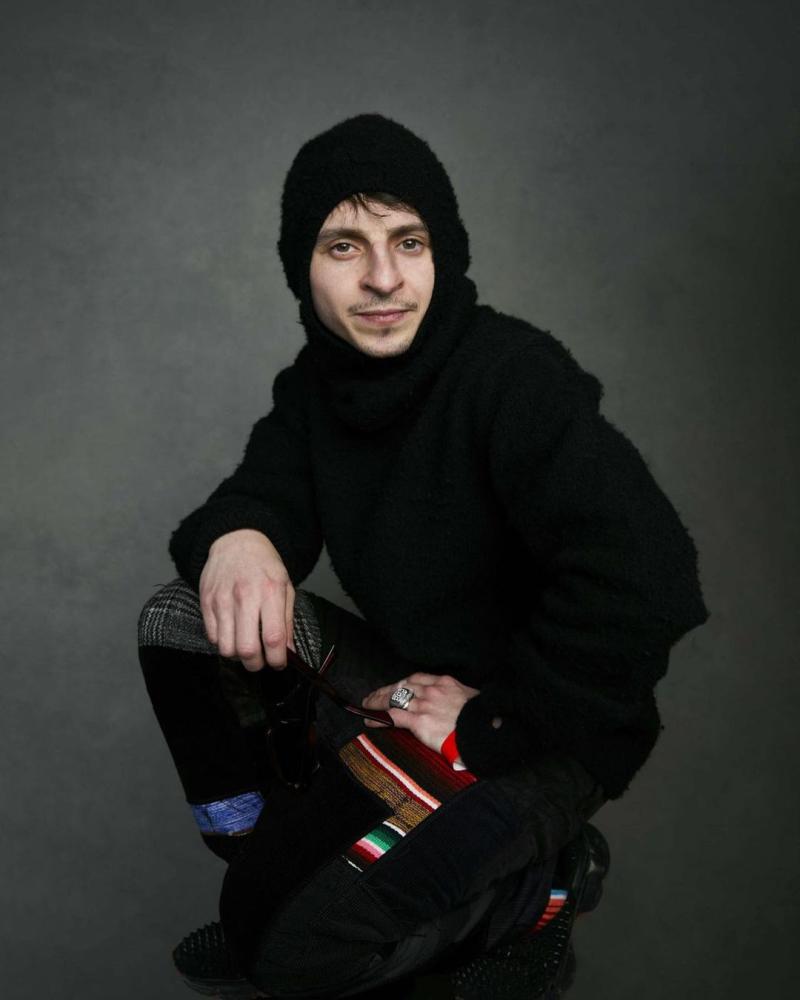 Instagram - Moisés Arias, Rico de "Hannah Montana"