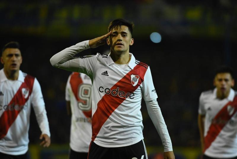 El ex Colo Colo Pablo Solari podría partir a la Premier League - Instagram