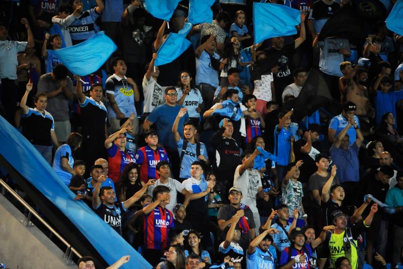 Deportes Iquique lidera el ranking de público de local en la Primera B. Crédito: Agencia Uno.