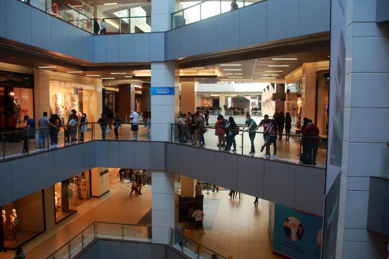 Agencia Uno - Comercio en Fiestas Patrias