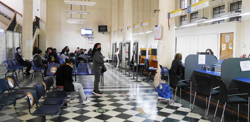 Agencia Uno - Oficinas del Registro Civil en Valparaíso, archivo