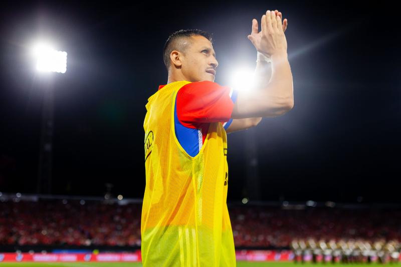 Alexis Sánchez es pretendido por Galatasay y el chileno analiza la oferta. / Agencia Uno