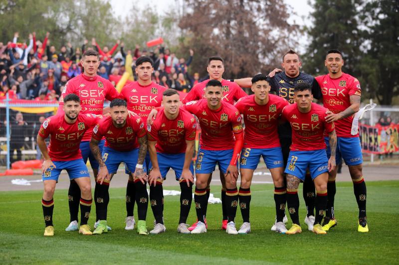 Unión Española cayó ante Magallanes y sus hinchas provocaron desordenes - Créditos: Agencia Uno