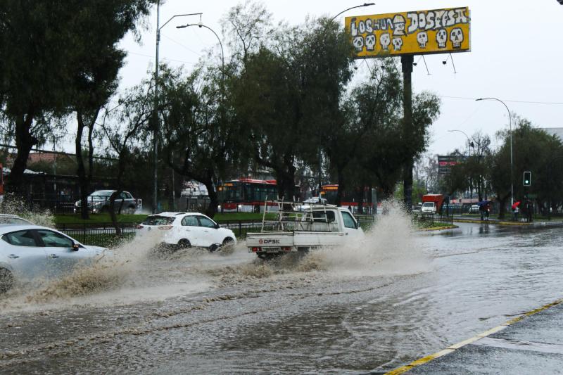 Agencia Uno - Lluvias en Santiago