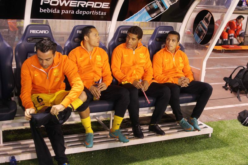 Alexis Sánchez compartió con Xavi en su paso por FC Barcelona entre 2011 y 2014 - Créditos: Agencia UNO