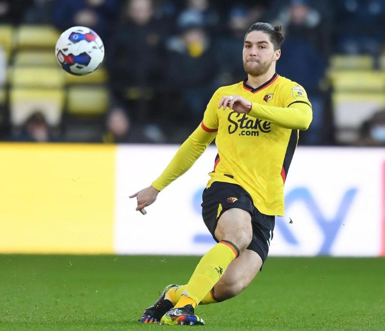 Francisco Sierralta se lució con asistencia en el triunfo de Watford. Crédito: @francisco_sierralta
