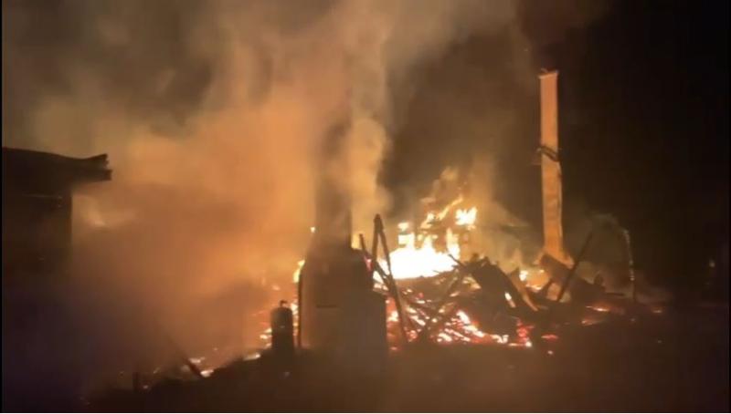 Captura - Casa quemada en Victoria.