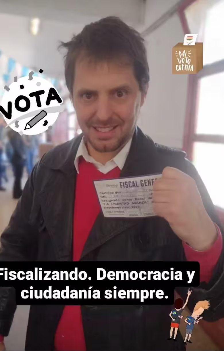 Twitter - Mariano Barbieri fiscalizando para Milei en las últimas PASO