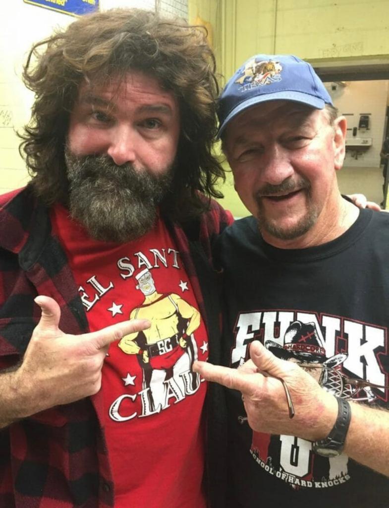 Twitter - Mick Foley y Terry Funk