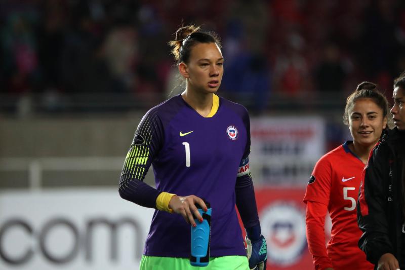 Tiane Endler podría perderse los Juegos Panamericanos 2023. (Photosport)