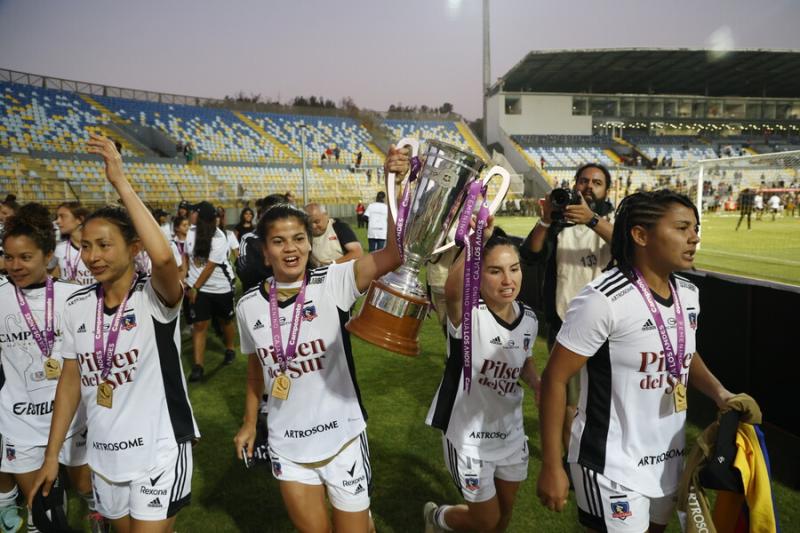 Colo Colo venció a Universidad de Chile en la final del torneo 2022. Imagen: Photosport.