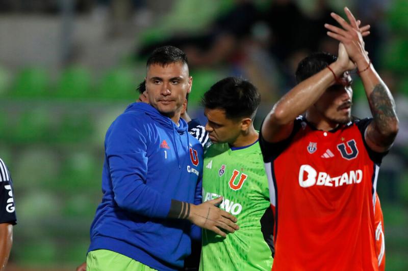 Cristóbal Campos será suplente en el duelo entre la U y Unión La Calera. Crédito: Photosport.