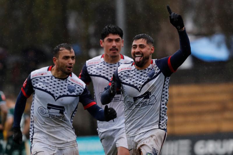 Deportes Recoleta lucha por no descender a la Segunda División Profesional. Imagen: Instagram.