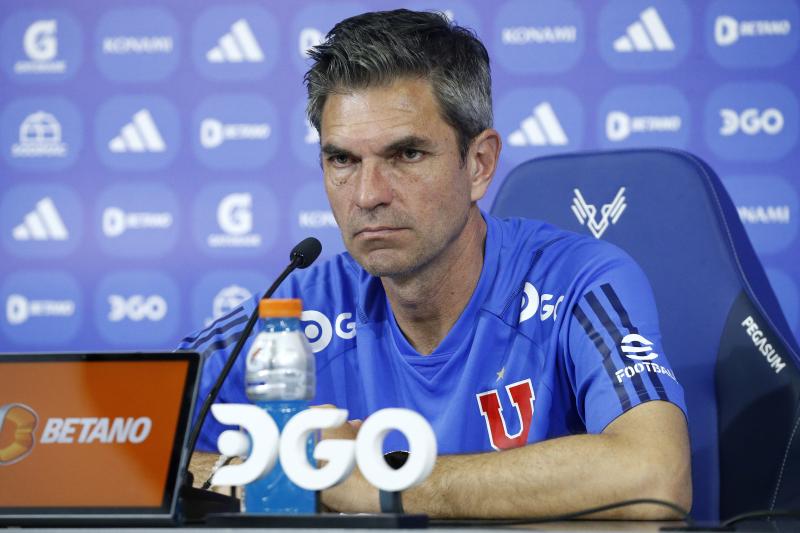 Mauricio Pellegrino se molestó luego que saliera a la luz su reunión con dirigentes de la U - Créditos: Photosport