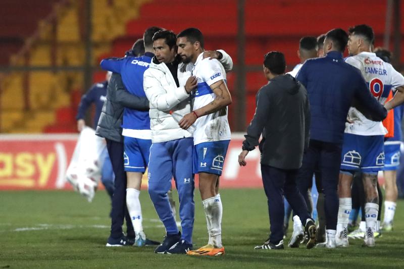 Nicolás Núñez confía en la mejora de la UC para lograr su primer triunfo - Créditos: Photosport