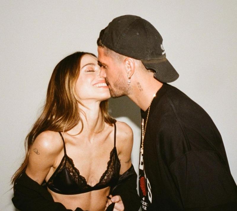 Tini Stoessel habría olvidado a Rodrigo De Paul con un joven modelo - Instagram