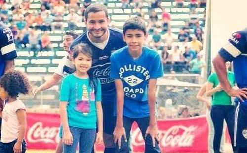 Tránsito Montepeque perdió a su hijo en un ataque con armas de fuego. / Foto: Facebook