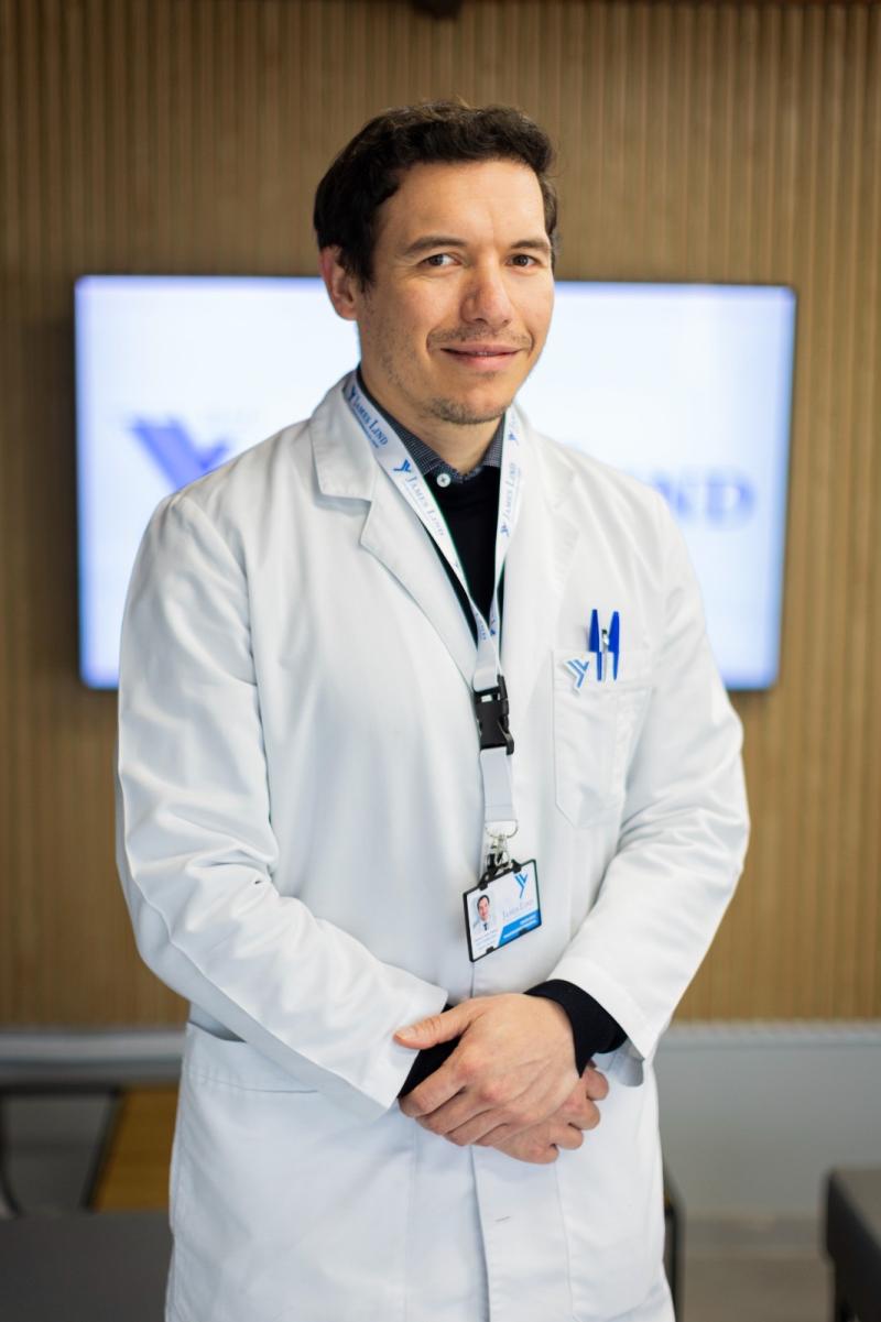 Patricio Yáñez, subdirector del Centro de Investigación del Cáncer James Lind.