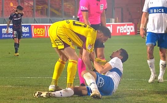 El tenso cruce de Guillermo Burdisso y Fernando de Paul en la Copa Chile - Crédito: TNT Sports