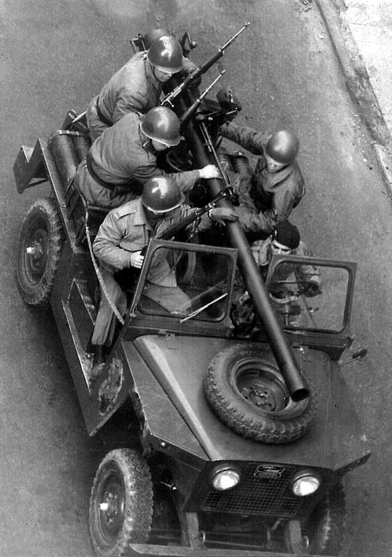 AFP - Militares toman el control de las calles de Santiago