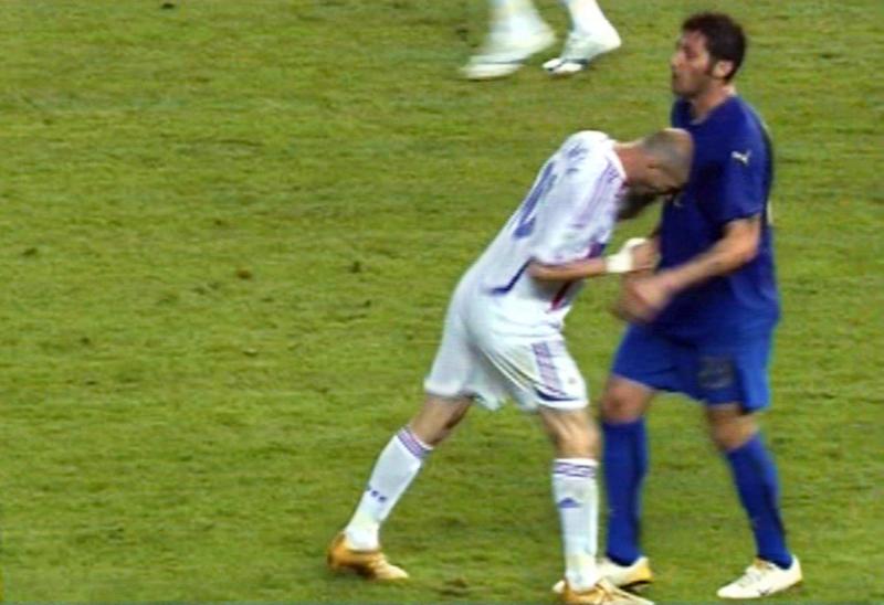 AFP - El cabezazo de Zidane al italiano Marco Materazzi en la final de Alemania 2006