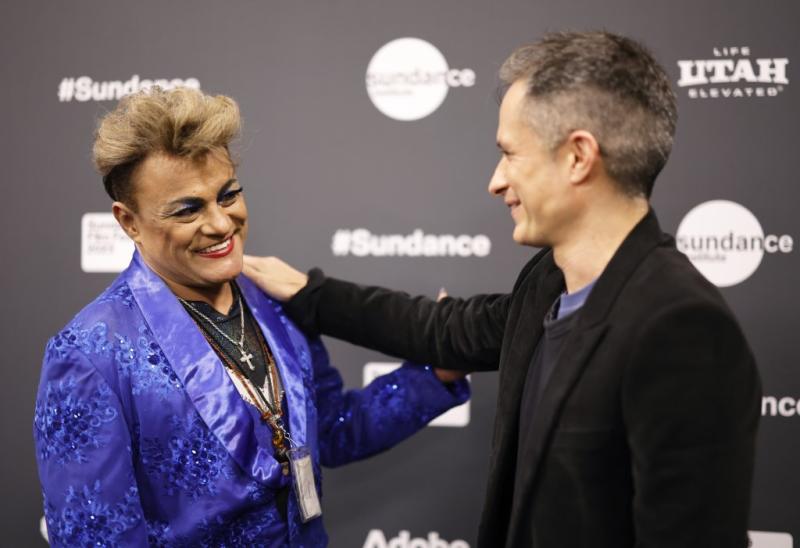 AFP - Cassandro junto a Gael García