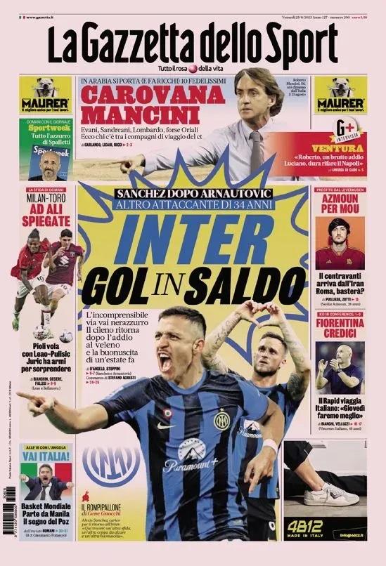 Alexis Sánchez y la portada en su contra - Créditos: Gazzetta dello Sport