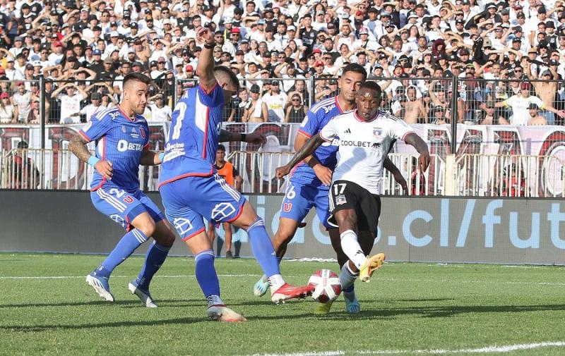 Agencia Uno - Superclásico del fútbol chileno