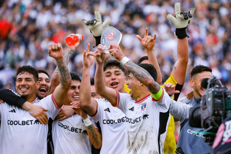 Agencia Uno - Colo-Colo ganador de zona centro norte Copa Chile