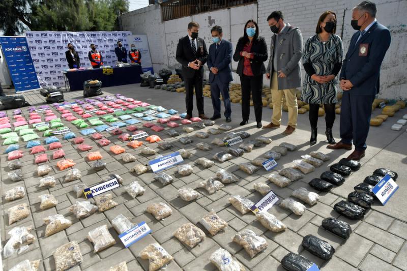 Agencia Uno - Decomiso de drogas