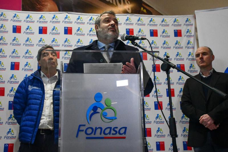 Agencia Uno - Director de Fonasa, Camilo Cid