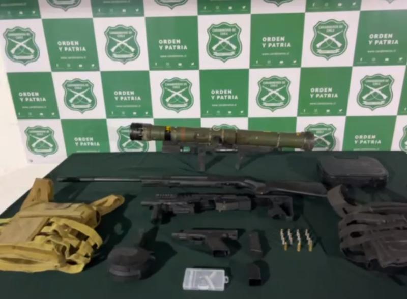 Cedida - Lanzacohetes y otras armas incautadas en Calama