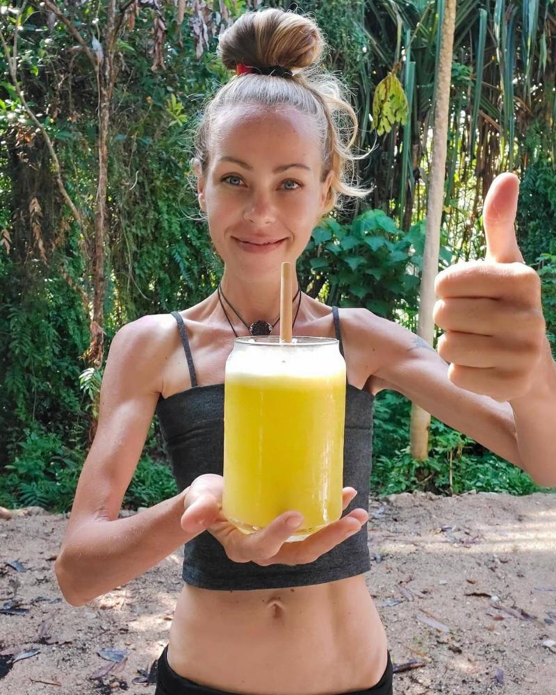 Influencer vegana Zhanna D’Art