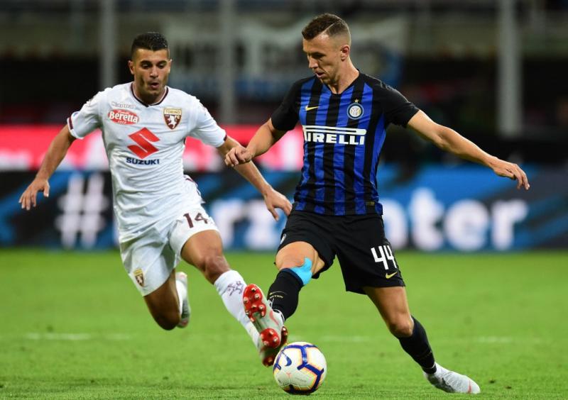 AFP - Futbolista español abandona América de Colombia espantado por ataque armado