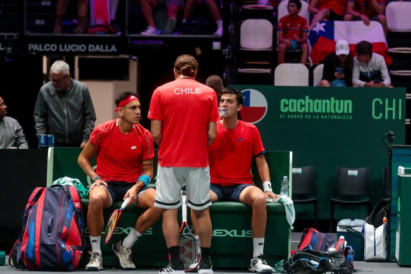 Tabilo y Barrios pudieron quedarse con el segundo set, pero los errores los llevaron a perder tres break point - Créditos: @federaciondetenis