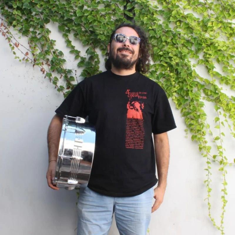 Captura Instagram - Chileno se fue a vivir a pequeña localidad en España con 25 habitantes