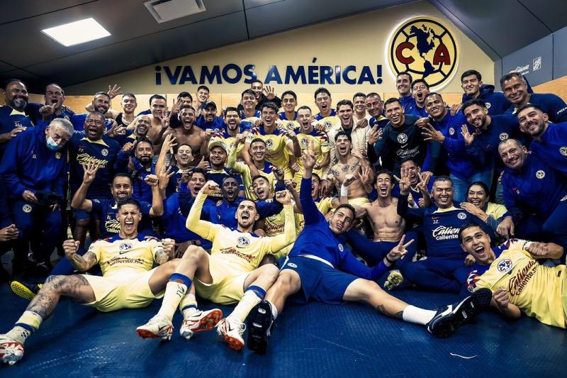 Igor Lichnovsky fue bien recibido entre sus compañeros en su llegada a América - Créditos: Instagram @igorlichnovsky
