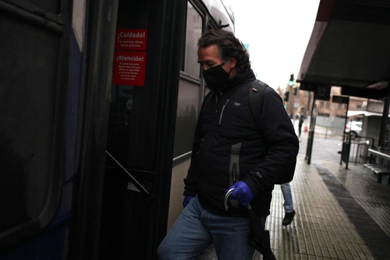 Agencia Uno - Plataforma busca aumentar empleabilidad en personas mayores de 50 años