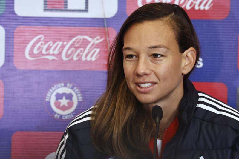Christiane Endler espera ser parte de Santiago 2023 con la Roja femenina. / Agencia Uno