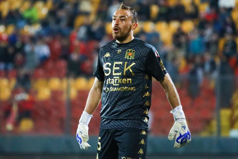 Unión Española encontró al reemplazante de Sebastián Pérez. Crédito: Agencia Uno.