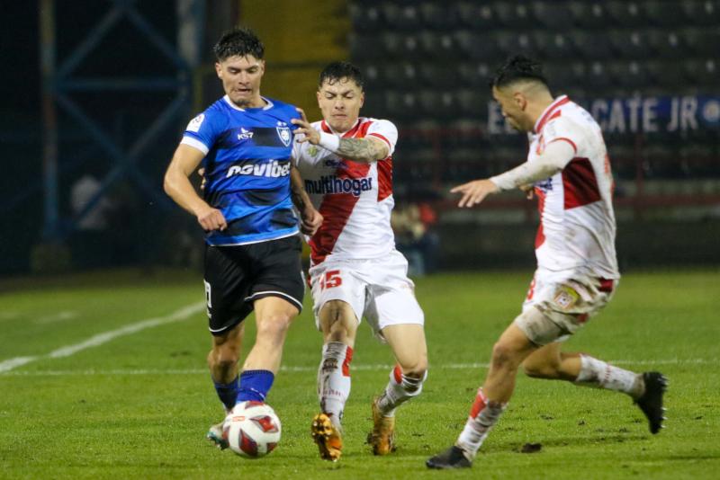 Curicó Unido cayó 3 a 0 ante Huachipato en Talcahuano - Créditos: Agencia Uno