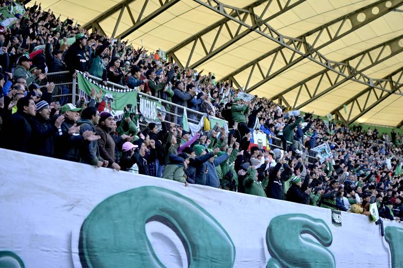 Deportes Temuco podrá recibir público para el duelo con Cobreloa - Créditos: Agencia Uno