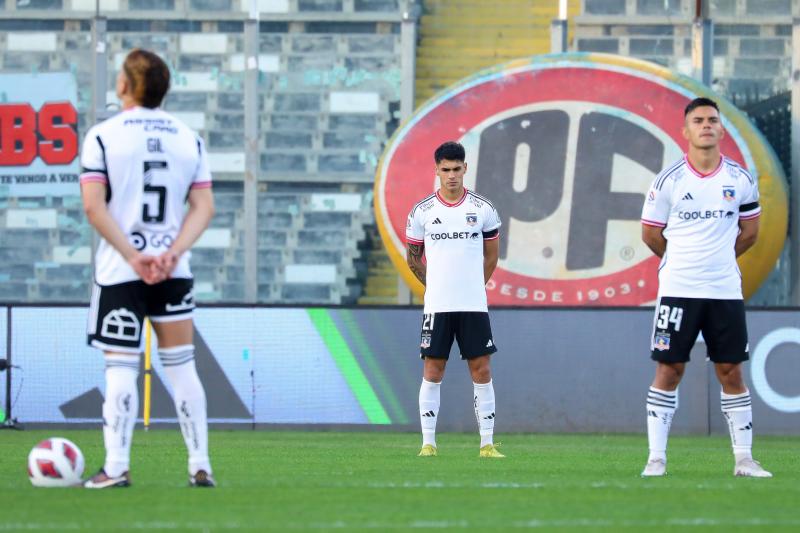 El minuto de silencio en memoria de la hija de Erick Wiemberg - Crédito: Agencia UNO