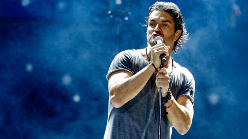 Agencia Uno - Ricardo Arjona