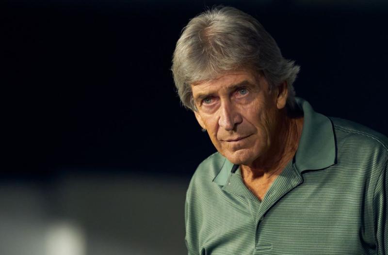 Manuel Pellegrini criticó el cierre del mercado de fichajes en Europa. Crédito: @realbetisbalompie