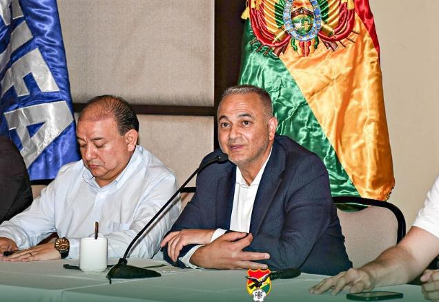 Fernando Costa, Presidente de la Federación Boliviana de Fútbol. (@fbf_oficial)