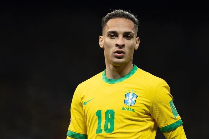 Antony quedó fuera de las Eliminatorias tras grave denuncia de su ex pareja.