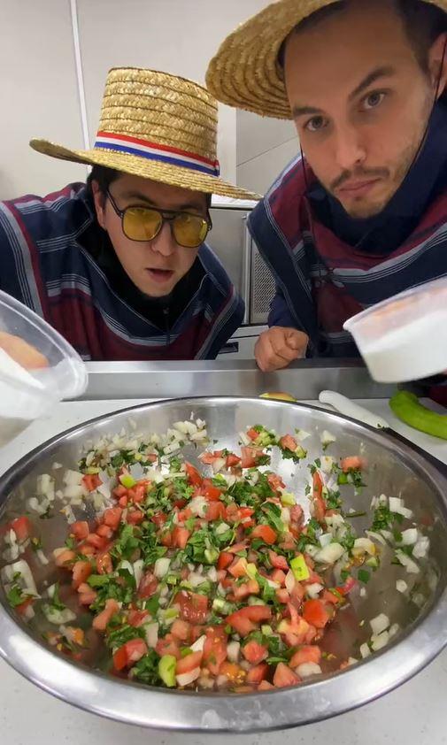 Captura TikTok - Inventan peculiar helado de pebre para las Fiestas Patrias