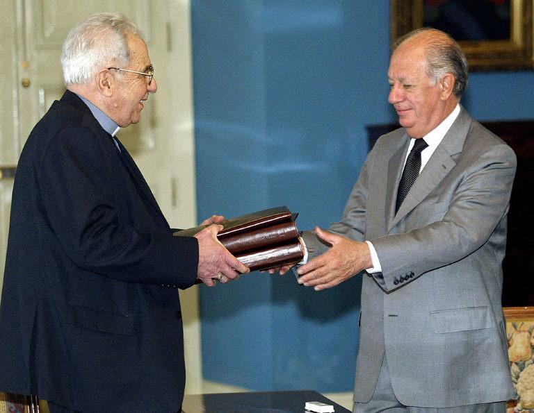 AFP - Monseñor Sergio Valech y Expresidente Ricardo Lagos